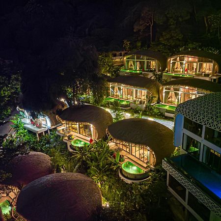Three Monkeys Villas Patong Bagian luar foto