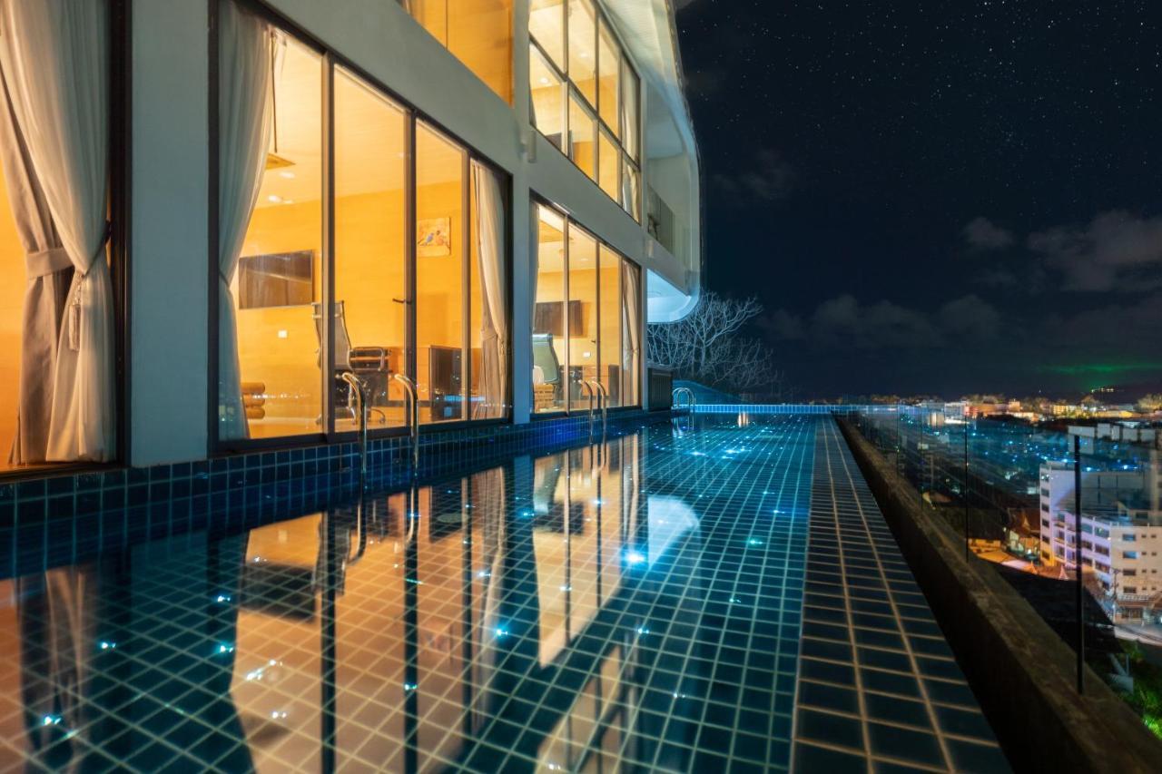 Three Monkeys Villas Patong Bagian luar foto