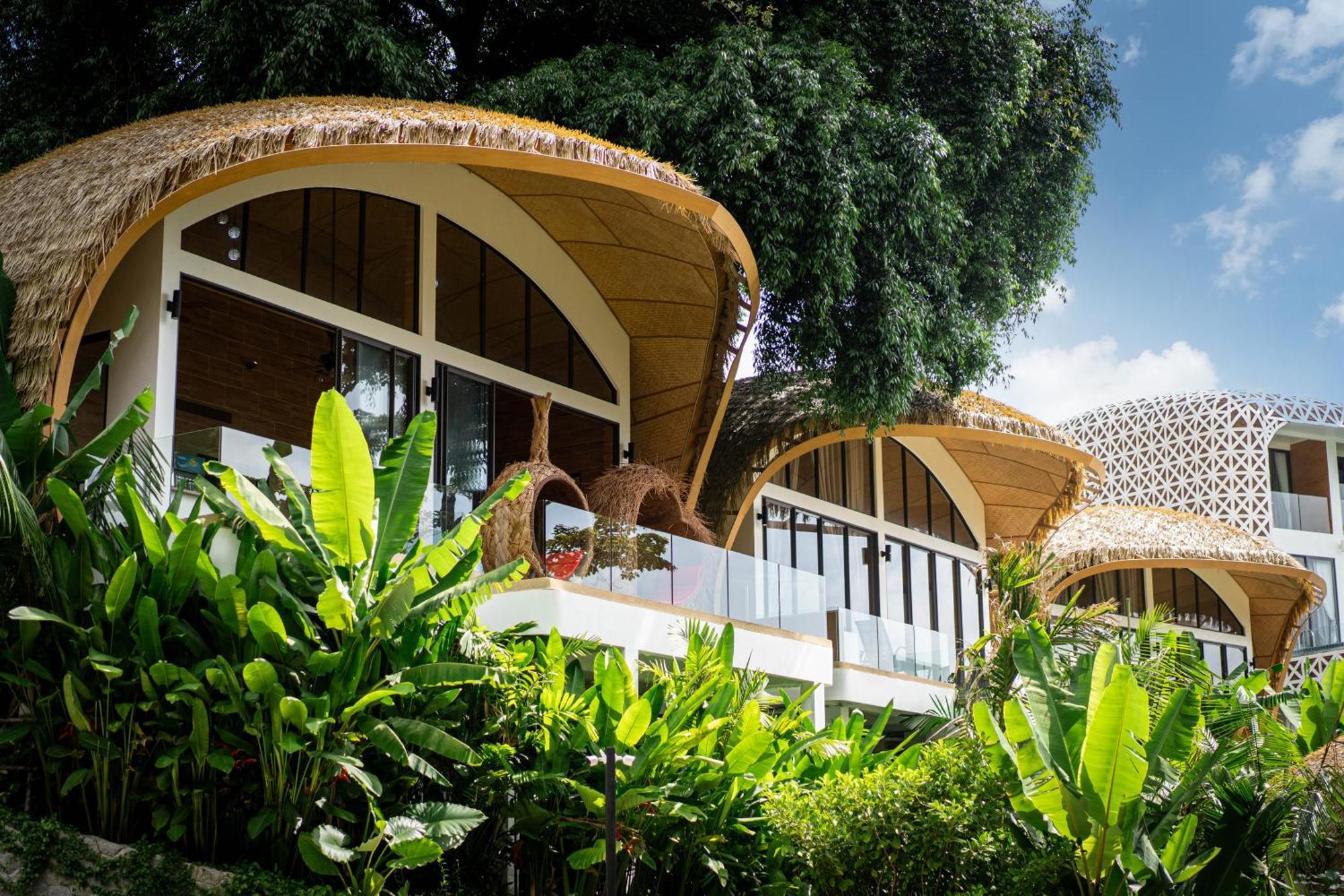 Three Monkeys Villas Patong Bagian luar foto
