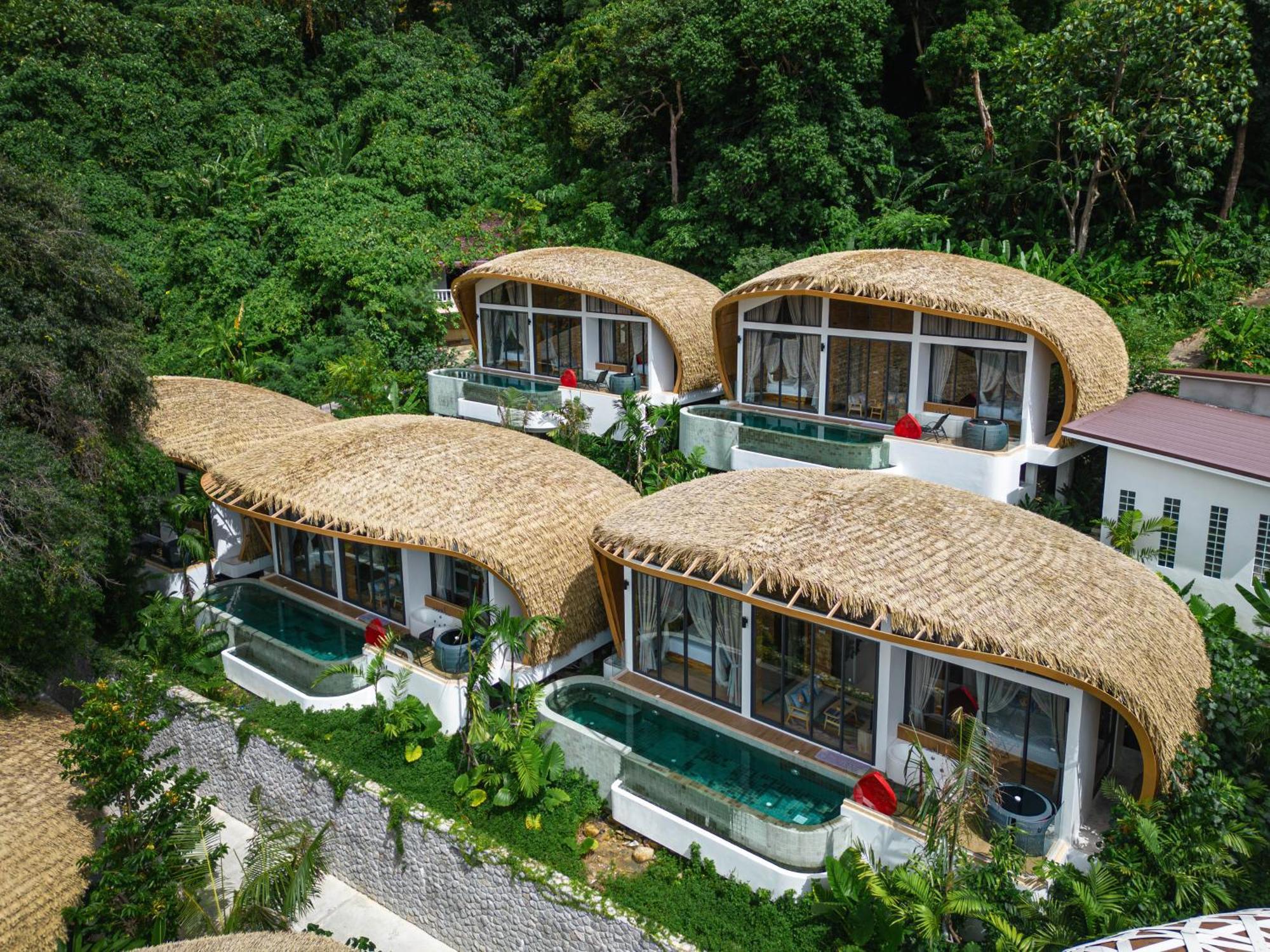 Three Monkeys Villas Patong Bagian luar foto