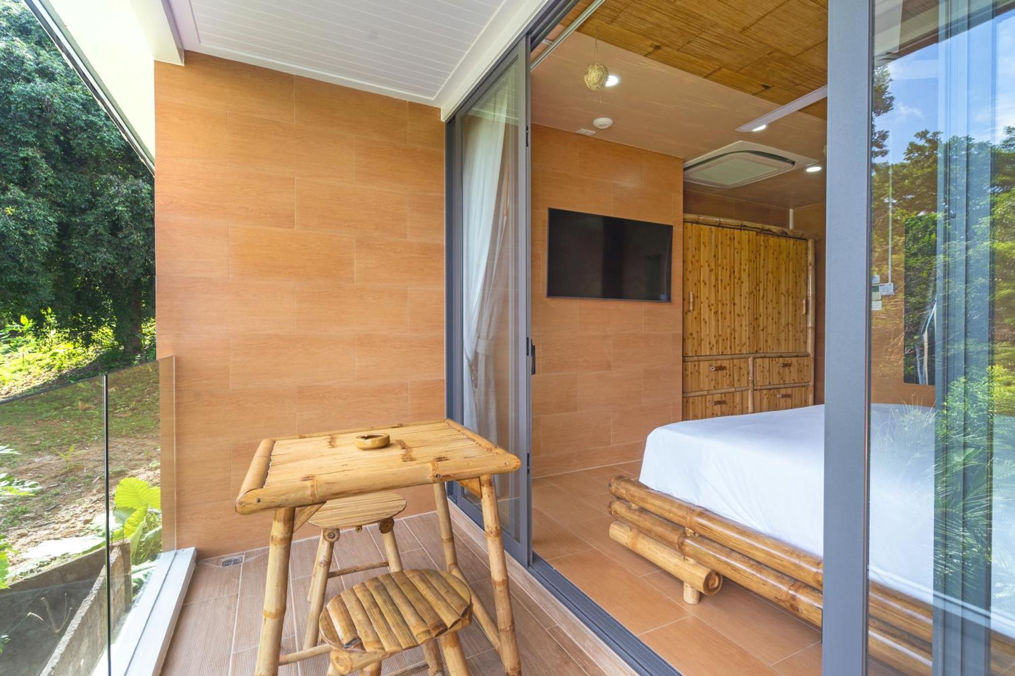 Three Monkeys Villas Patong Bagian luar foto