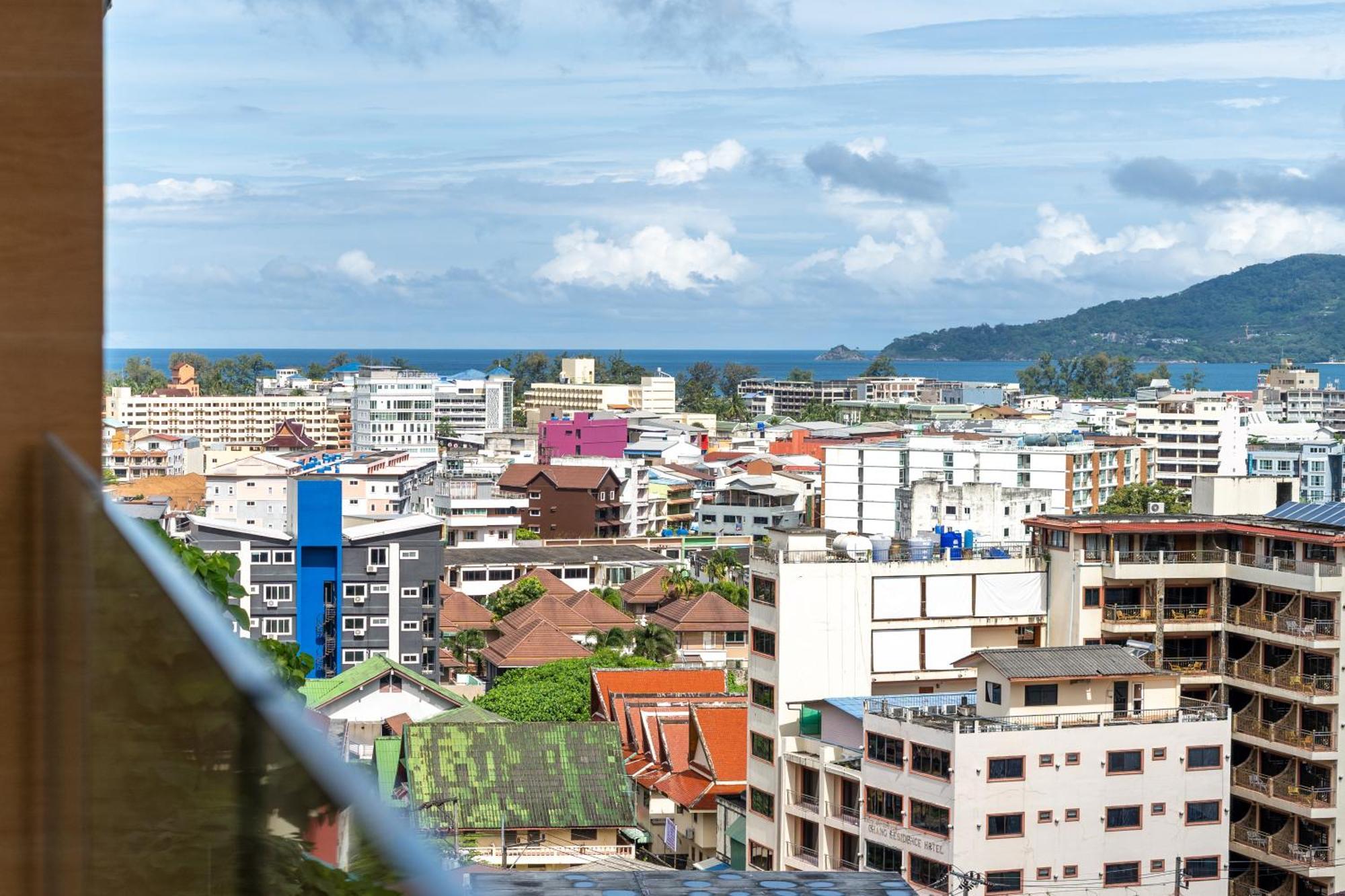 Three Monkeys Villas Patong Bagian luar foto
